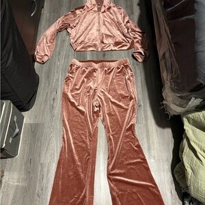 SHEIN Pink Velvet Tracksuit